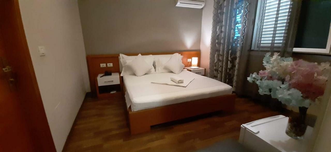 Hotel Bylis Tirana Exteriér fotografie